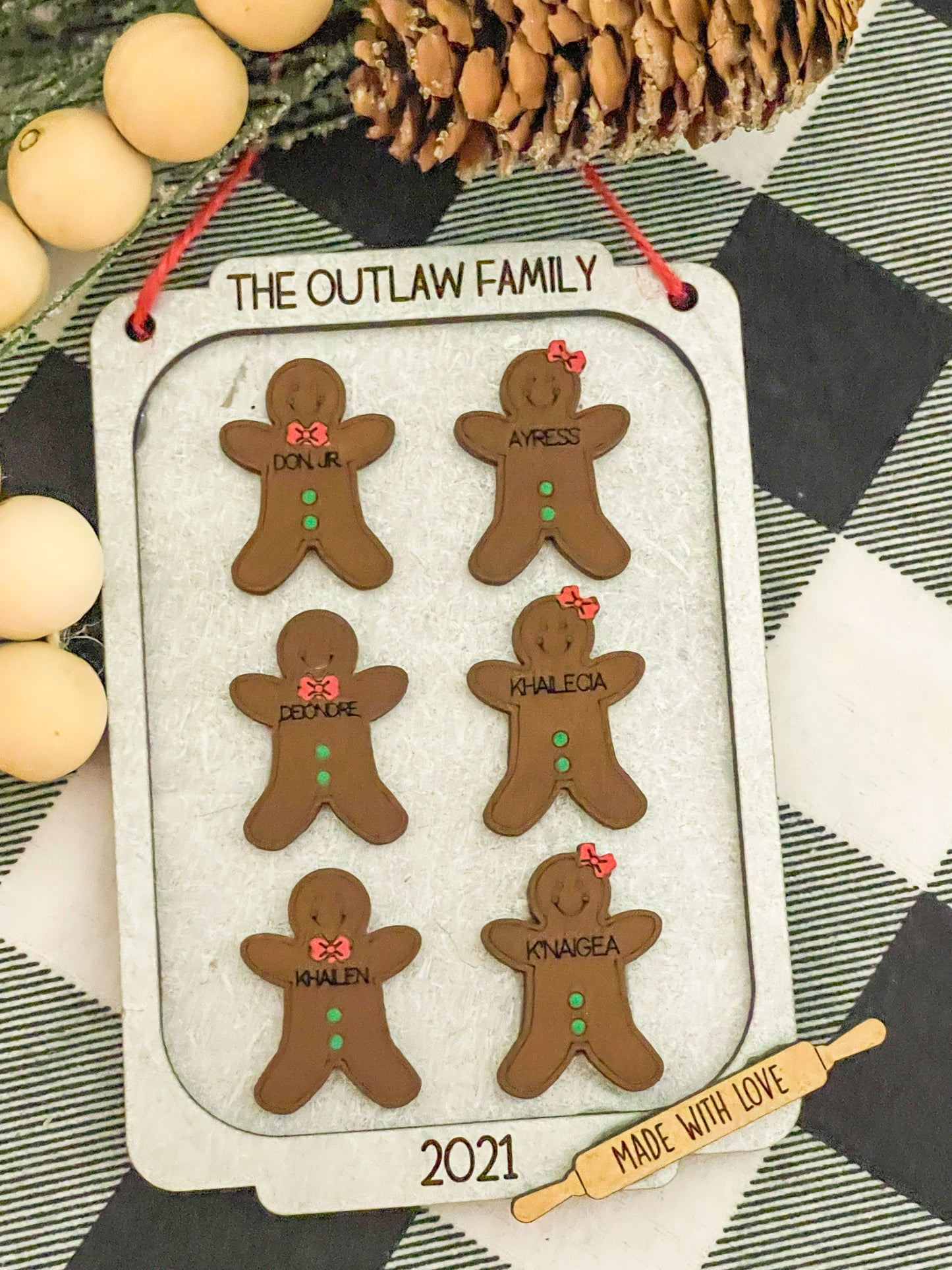Gingerbread Family Ornament