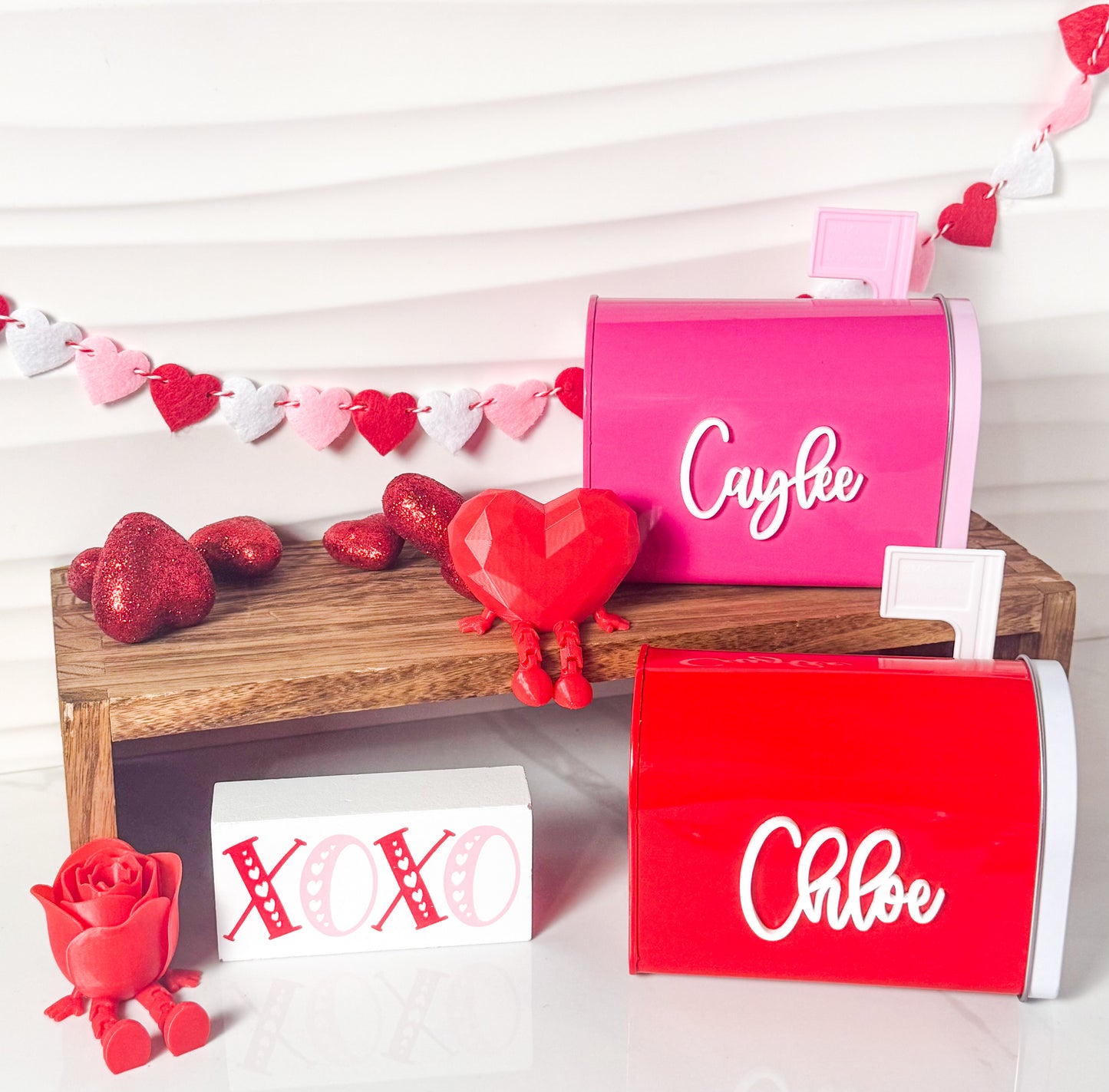 Personalized Tin Mailbox – The Perfect Gift for Any Occasion!