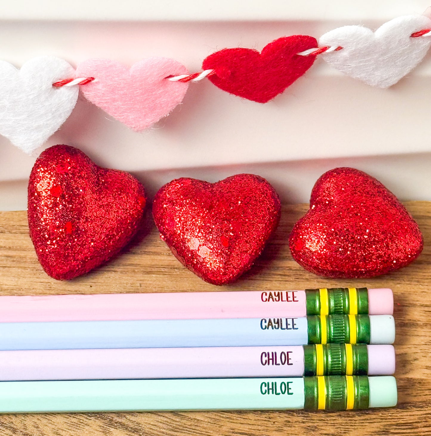 Personalized Tin Mailbox – The Perfect Gift for Any Occasion!